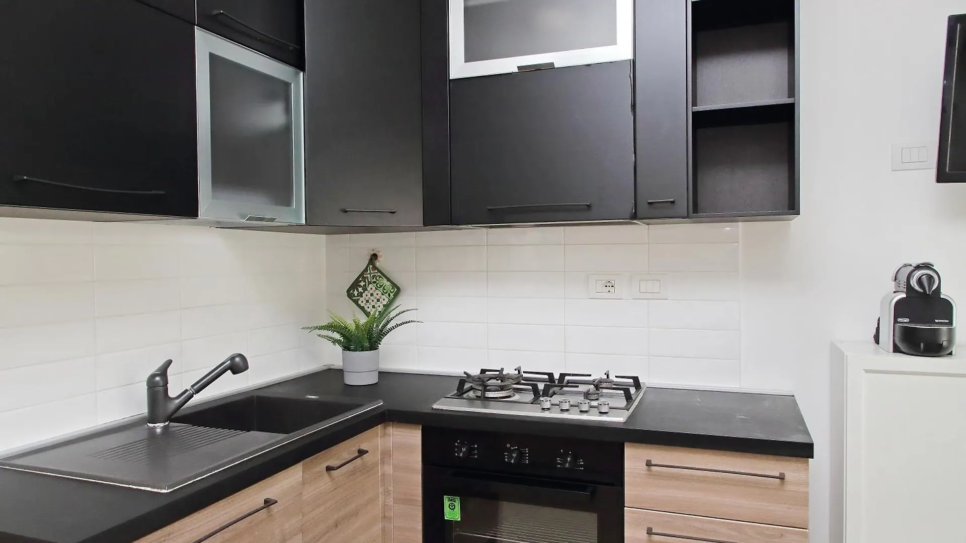 Comodo Appartamento Con Terrazzo, Vicino Gemelli Rome Apartment