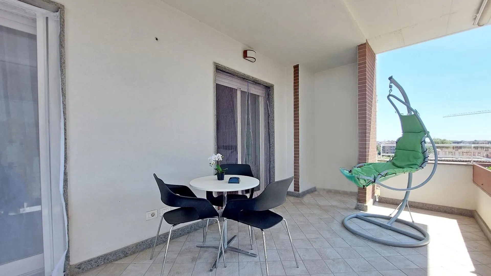 Comodo Appartamento Con Terrazzo, Vicino Gemelli Rome Apartment